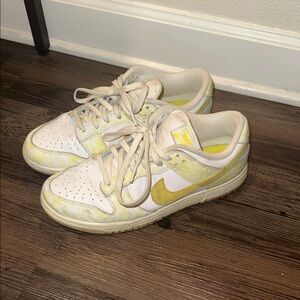 Nike Dunk low White and Yellow